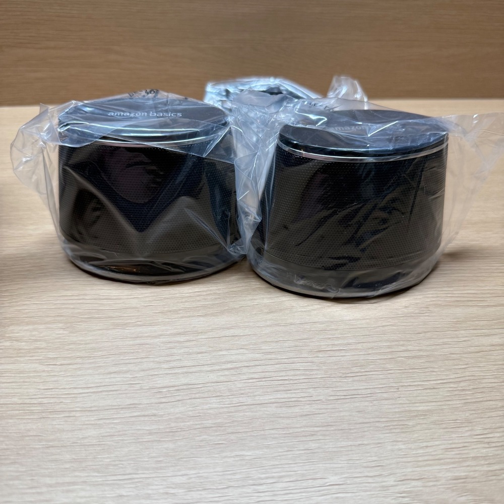 Amazon Basics USB Powered Computer Speakers Dynamic Sound‎ Black V2050618K5898